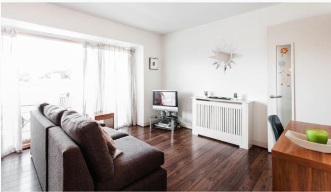 Grand Canal Square Apartments Дъблин Екстериор снимка